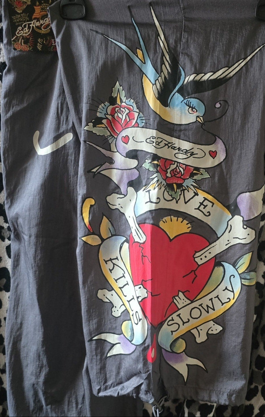 Ed Hardy Silver Cargo Pants With Pockets Sparrow Heart Love Kills Slowly NWT