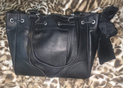 Juicy Couture Crown Daydreamer Tote – Black Liquorice