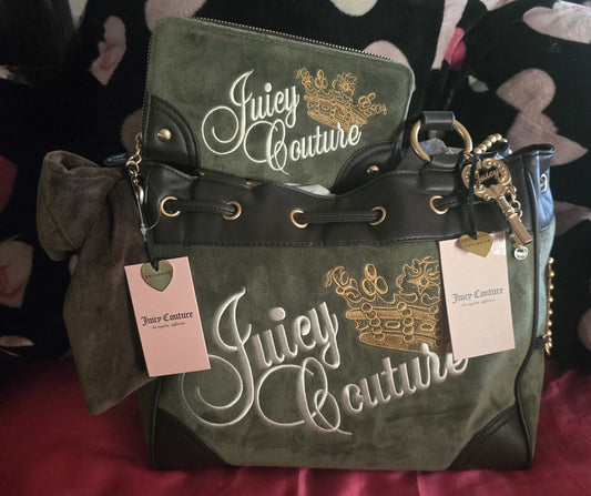 Juicy Couture Key To Juicy Daydreamer Tote & Wallet Set – Super Greens