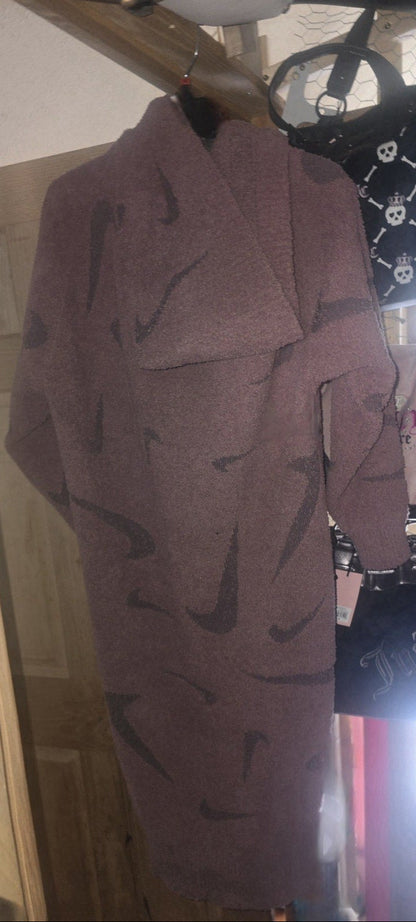 Nike Phoenix Oversized Fleece Long Cardigan – Red (Size Medium)