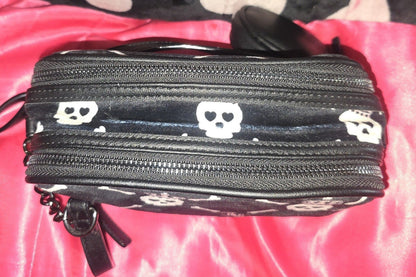 Juicy Couture Haunted Couture Black Skull Double Zip Crossbody with Black Skull Pouch 💀