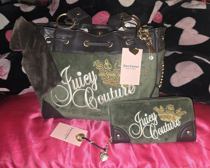 Juicy Couture Key To Juicy Daydreamer Tote & Wallet Set – Super Greens