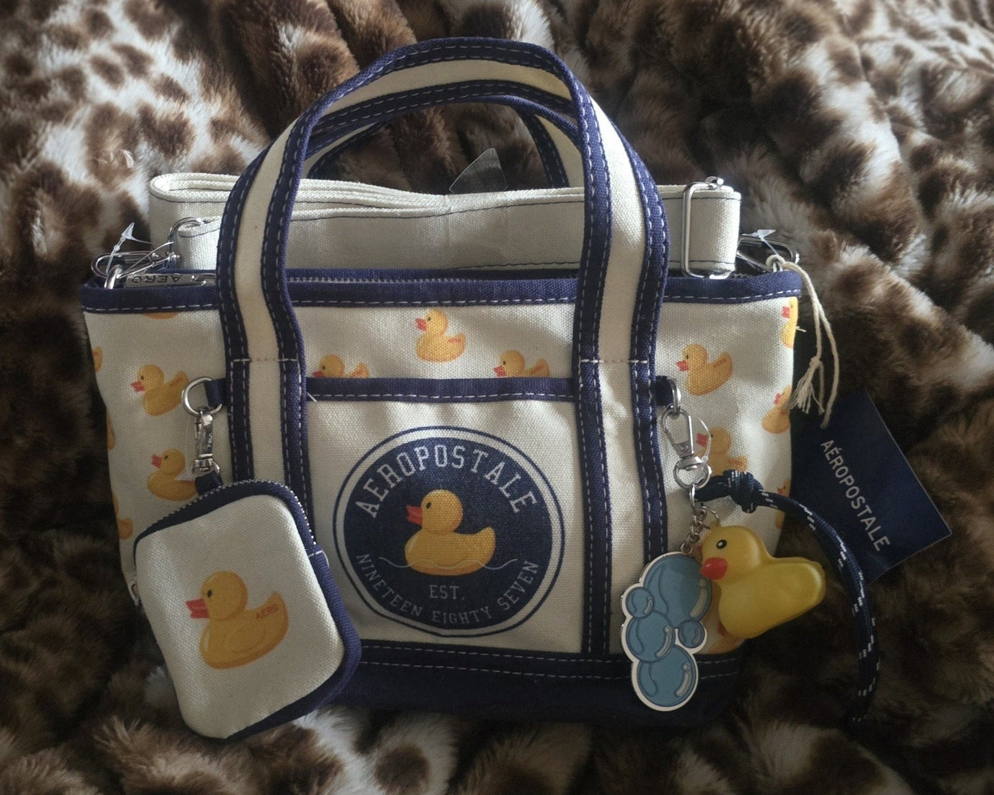 Aeropostale Rubber Duckie Canvas Tote NWT Viral