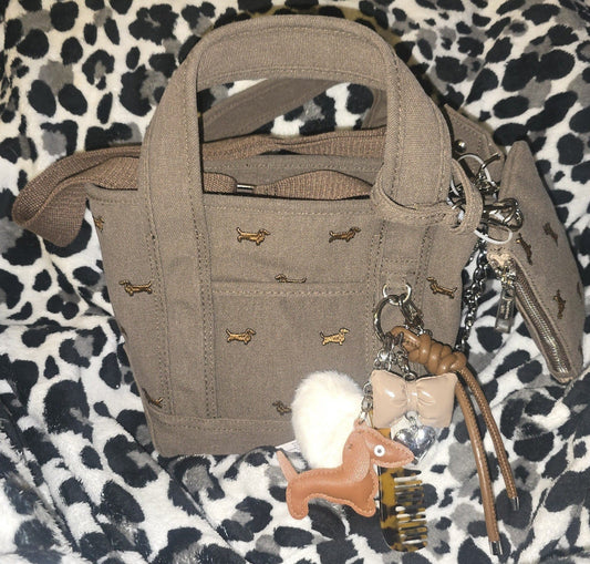 Madden Girl Dachshund Viral Tote Bag With Charms – Brown (NWT) 🐾