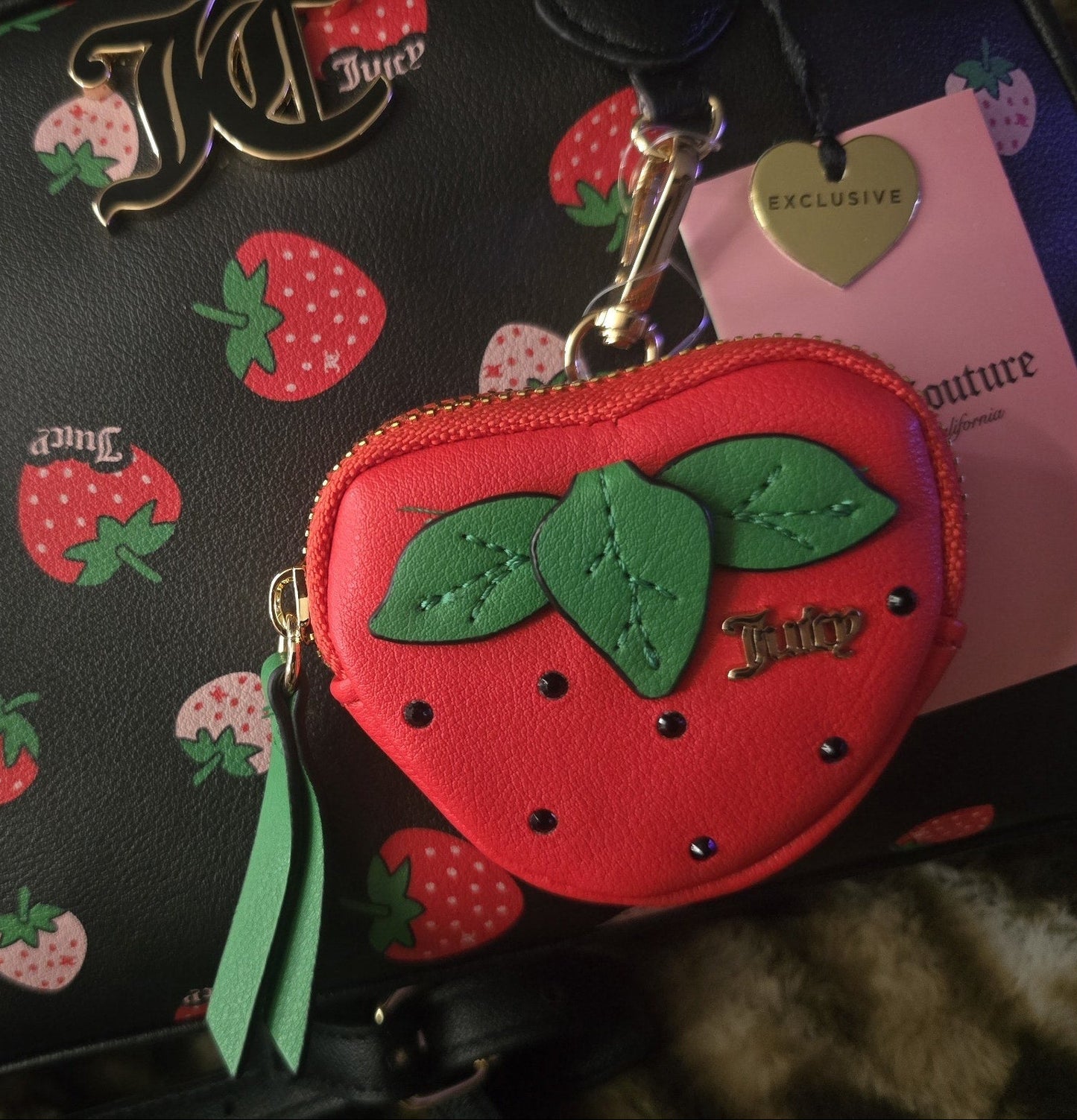 Juicy Couture Sweet N Juicy Strawberry Liquori Crossbody Satchel – Black