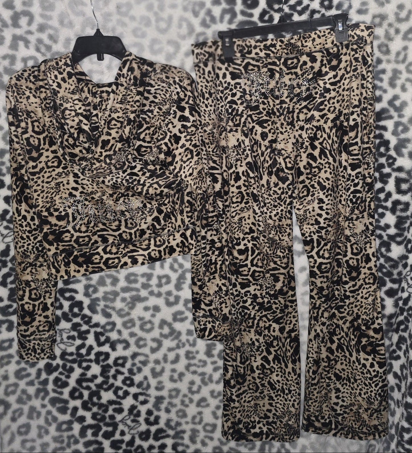 Juicy Couture OG Bling Velour Tracksuit Set – Juicy Ocelot, Size Large (NWT) 🐆