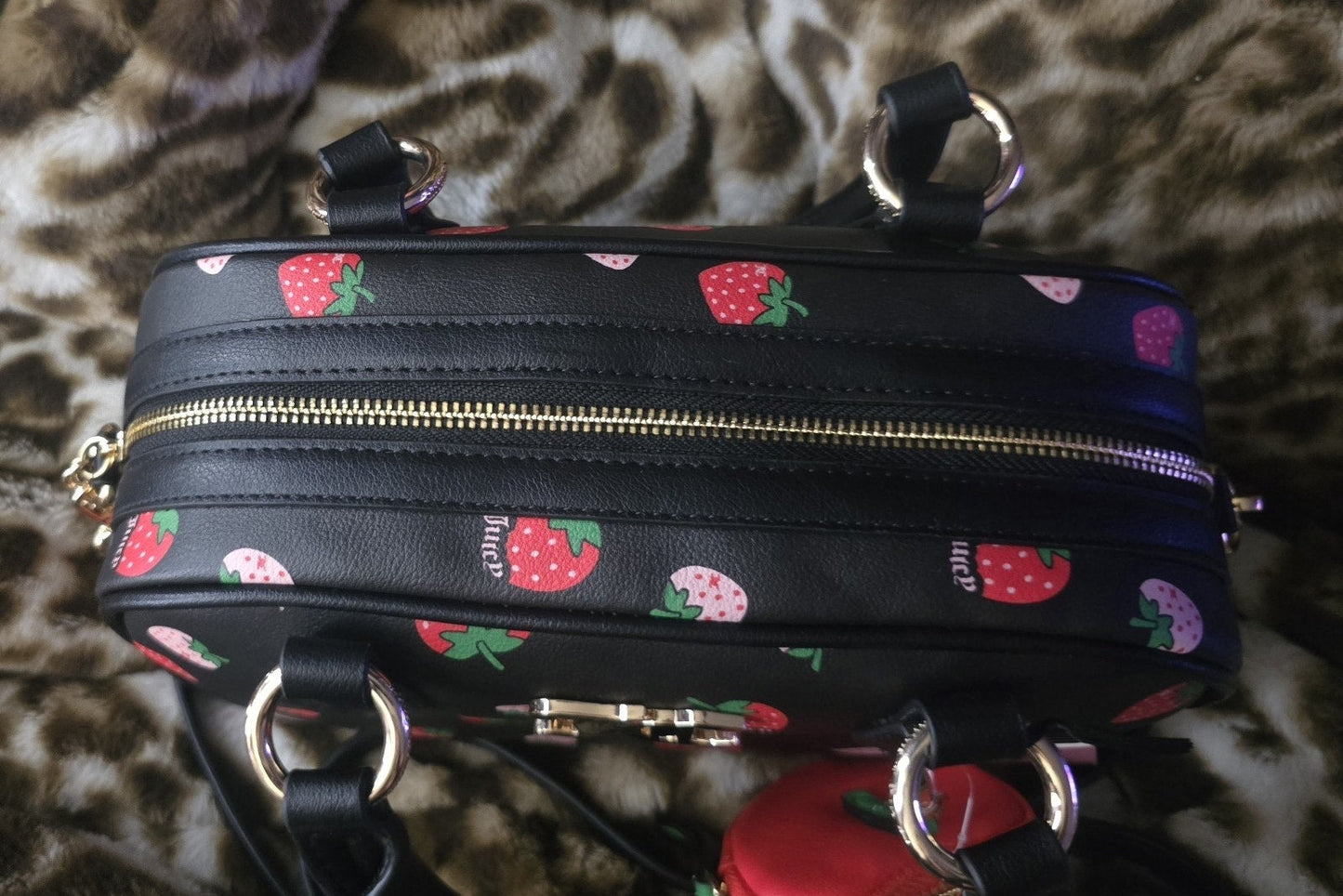 Juicy Couture Sweet N Juicy Strawberry Liquori Crossbody Satchel – Black