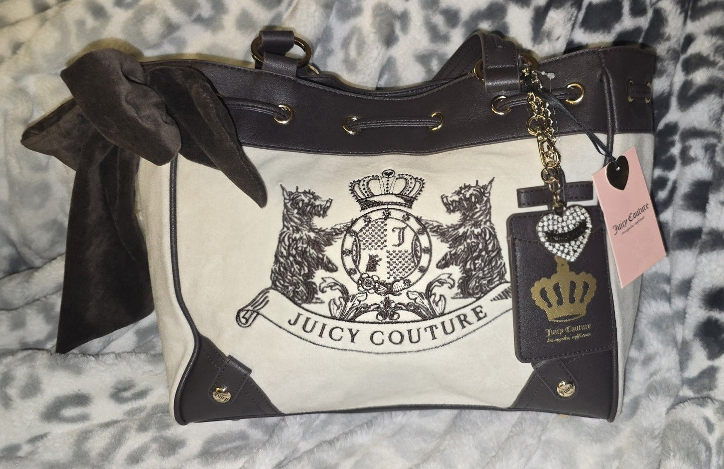 Juicy Couture Classic Scottie Dogs Daydreamer Tote – Crystal White & Chocolate (NWT)👜