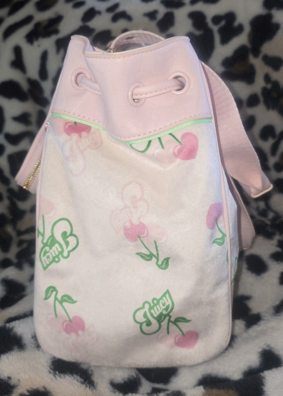 Juicy Couture Retro Juicy Cherry Gelato Daydreamer Tote Cream Multi Medium Velour Y2K Cherry Shoulder Bag NWT